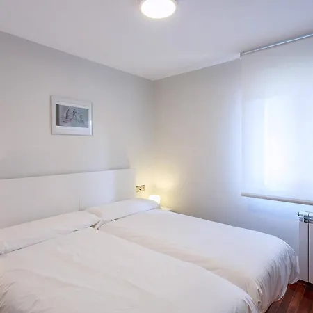 Earra - Casa Damatxo, Terraza, 1 Minuto A La Playa, Zona Tranquila * Zarautz