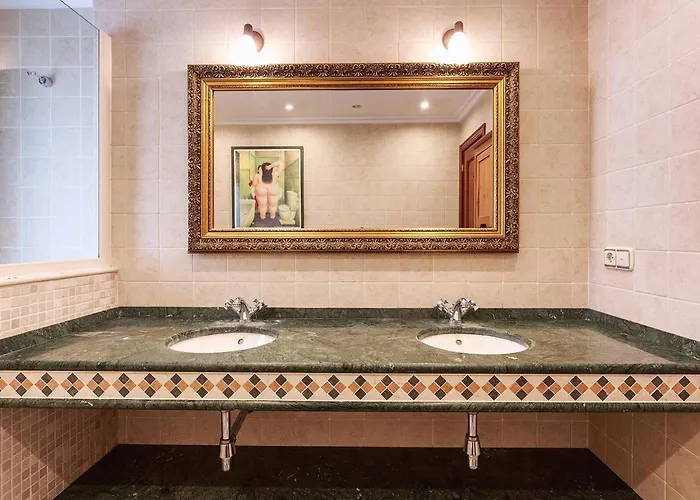 Earra - Casa Damatxo, Terraza, 1 Minuto A La Playa, Zona Tranquila アパート サラウツ