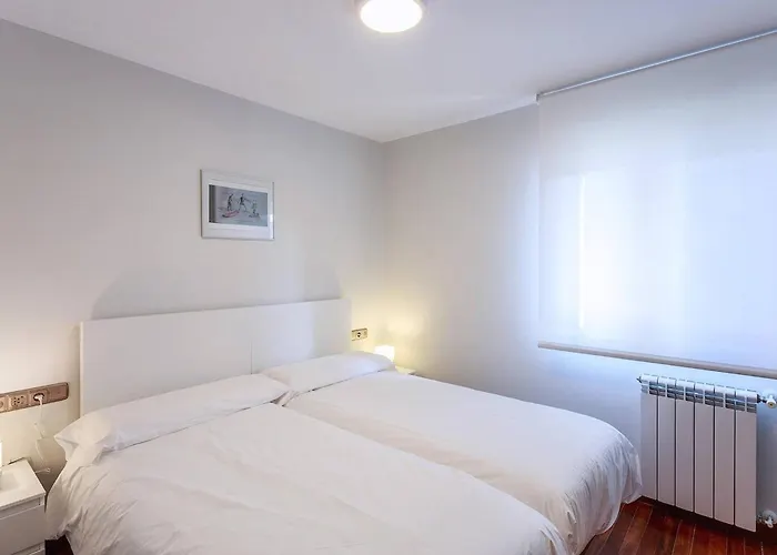 Earra - Casa Damatxo, Terraza, 1 Minuto A La Playa, Zona Tranquila * サラウツ