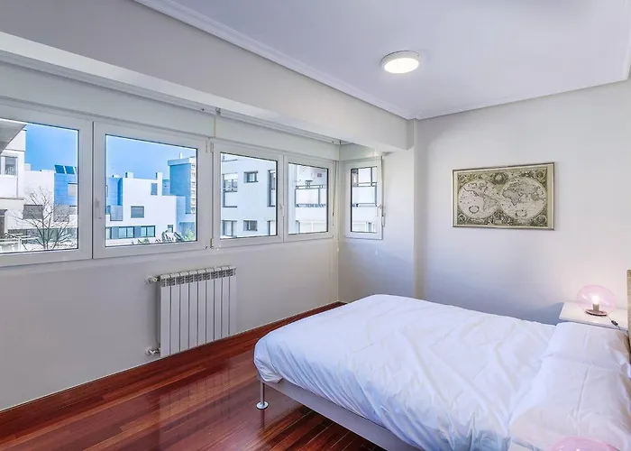 アパート Earra - Casa Damatxo, Terraza, 1 Minuto A La Playa, Zona Tranquila サラウツ